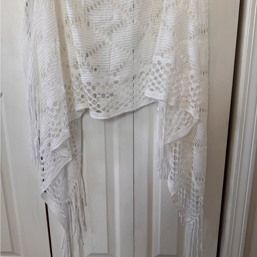 White Fringe Open Knit Lace Shawl Vest No Size See pics for measurements Boho - Picture 7 of 11